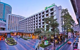โรงแรม Holiday Inn Bangkok